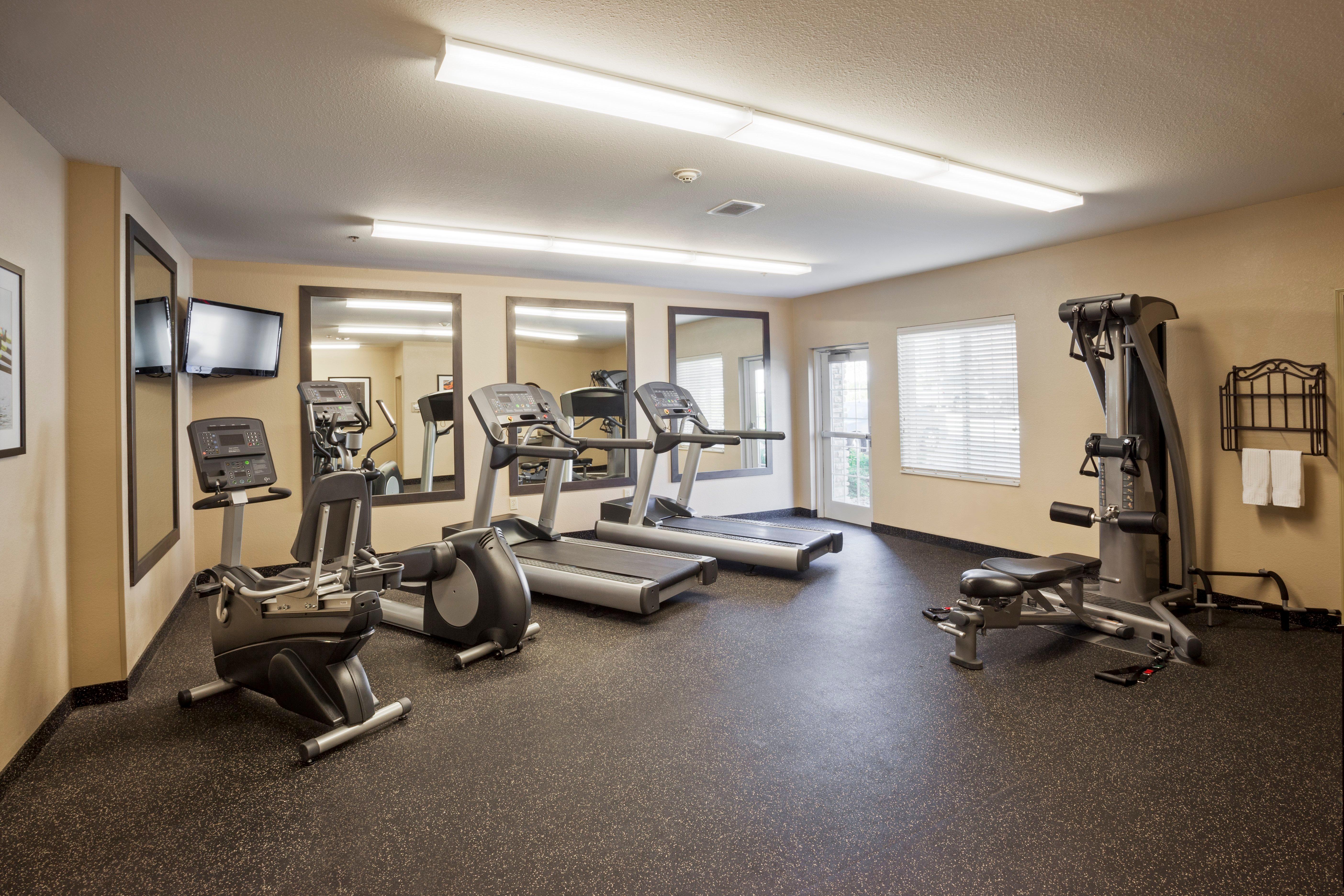Candlewood Suites Philadelphia - Airport Area By Ihg Chester Exterior foto